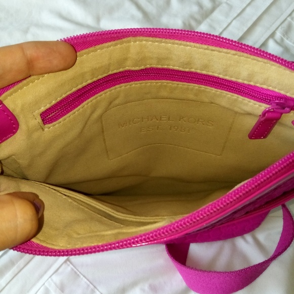 Pink MK side bag - Picture 5 of 5